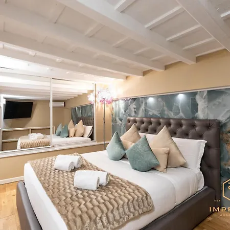 Teatro Pace Palace - Historic Center, Luxury Apartment, 3 Bdr, A-c Řím
